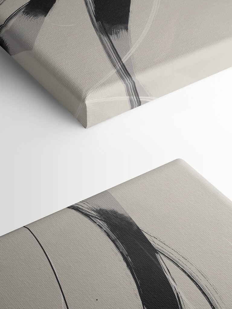 Black and white image of a swirly design