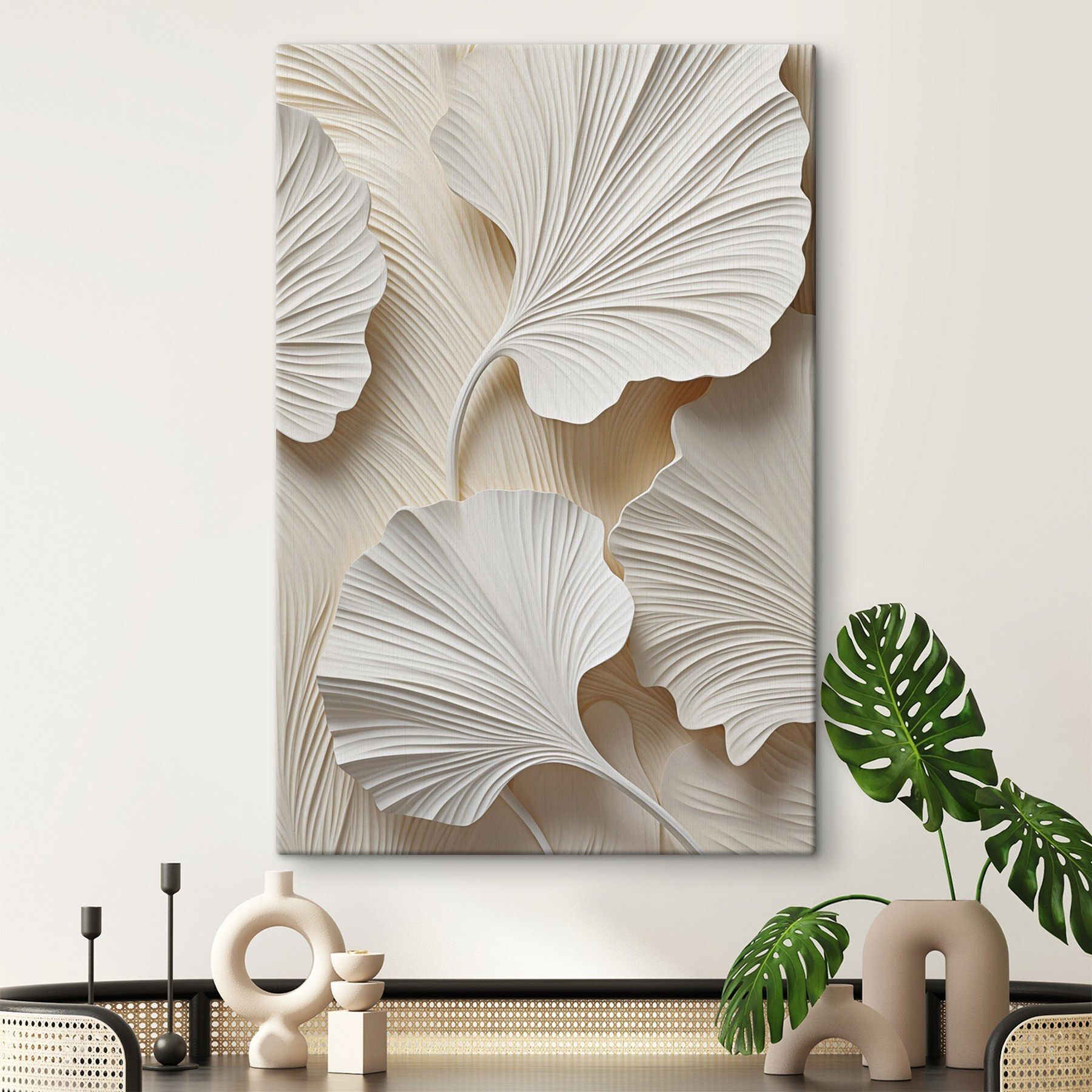 Nature-inspired textured leaf design